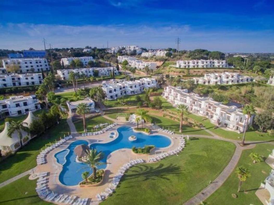 Club Pool Albufeira